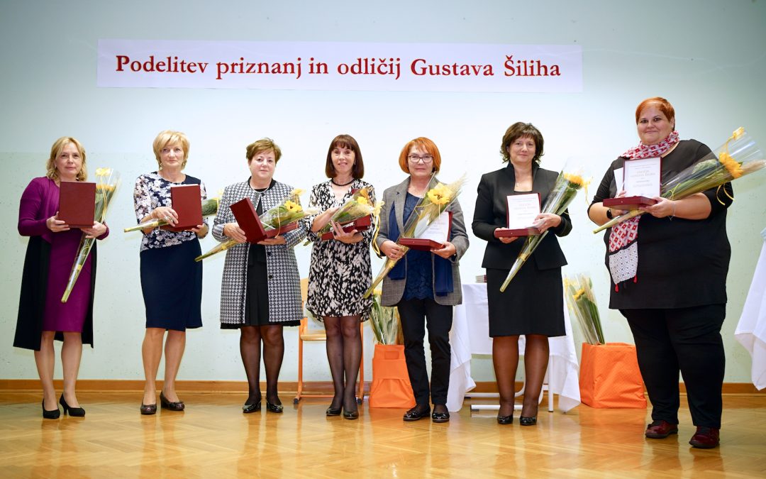 Ravnateljica Brigita Smogavec prejela odličje Gustava Šiliha